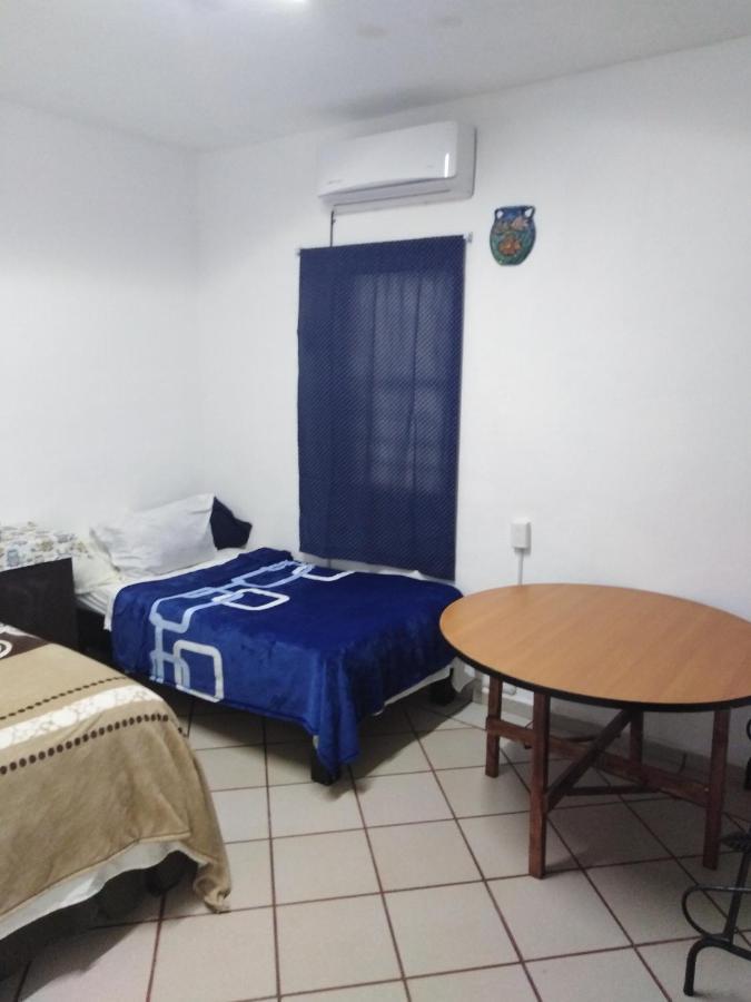 Habitaciones-Comodas-Aire-Wifi-Tv-Cerca De Playa-!!Excelente Precio II Manzanillo Zewnętrze zdjęcie