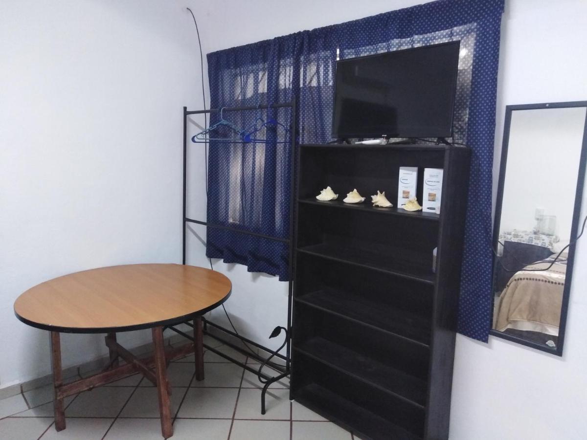 Habitaciones-Comodas-Aire-Wifi-Tv-Cerca De Playa-!!Excelente Precio II Manzanillo Zewnętrze zdjęcie