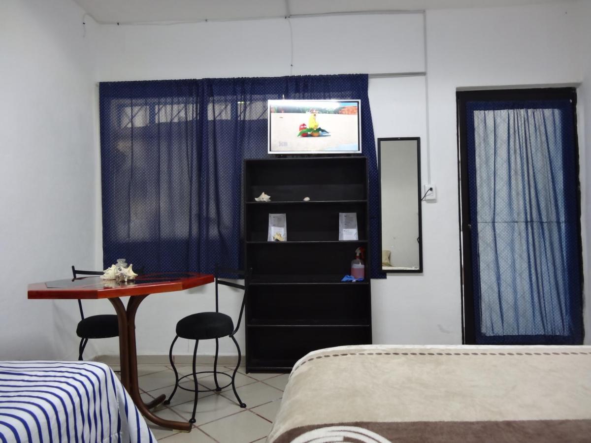 Habitaciones-Comodas-Aire-Wifi-Tv-Cerca De Playa-!!Excelente Precio II Manzanillo Zewnętrze zdjęcie